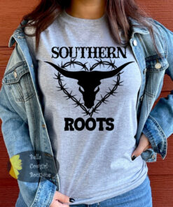 Southern Roots Steer Skull Country Women’s T-Shirt Southern Roots Steer Skull Country Women’s T-Shirt