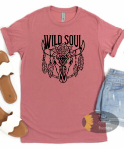 Wild Soul Steer Skull Western Boho T-Shirt Wild Soul Steer Skull Western Boho T-Shirt
