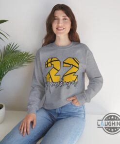Caitlin Clark Apparel Caitlin Clark Number 22 Iowa Hawkeyes Sweater Sweatshirt Tshirt Hoodie Mens Womens
