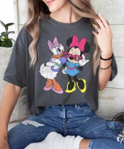 Daisy Duck Shirt X Minnie Mouse Tshirt Sweatshirt Hoodie Mens Womens Kids Forever Heart Valentines Day Gift Disney Girls Characters Shirts Besties Tee Daisy Duck Shirt X Minnie Mouse Tshirt Sweatshirt Hoodie Mens Womens Kids Forever Heart Valentines Day Gift Disney Girls Characters Shirts Besties Tee