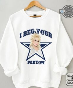 Dolly Parton And The Dallas Cowboys Shirt Sweatshirt Hoodie Arlington Texas Cowboys Dolly Parton Tshirt I Beg Your Parton Funny Shirts Holly Dolly Christmas Tee Dolly Parton And The Dallas Cowboys Shirt Sweatshirt Hoodie Arlington Texas Cowboys Dolly Parton Tshirt I Beg Your Parton Funny Shirts Holly Dolly Christmas Tee