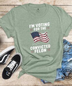Funny Donald Trump Convicted Felon Vote 2024 Shirt Funny Donald Trump Convicted Felon Vote 2024 Shirt