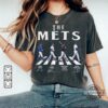 New York Mets Walking Across Abbey Road Shirt Mlb Baseball Gift With Pete Alonso Francisco Lindor Kodai Senga Daniel Vogelbach Signatures