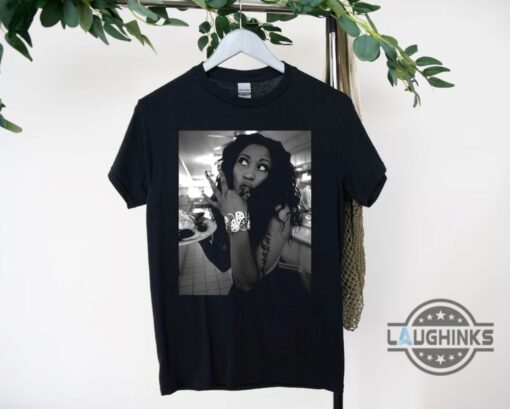 Nicki Minaj Graphic Tee Shirt Mens Womens Nicki Minaj World Tour Concert 2024 Tshirt Sweatshirt Hoodie Vintage Hiphop Rapper Queen Shirts
