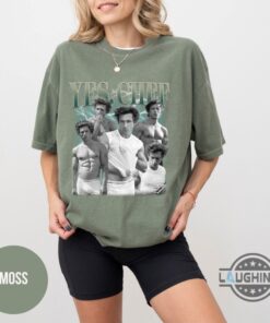 Vintage Yes Chef Shirt The Bear Graphic Tee Shirt Sweatshirt Hoodie Vintage Yes Chef Shirt The Bear Graphic Tee Shirt Sweatshirt Hoodie