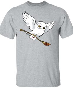 Hedwig-in-Flight T-shirt from Harry Potter Hedwig-in-Flight T-shirt from Harry Potter
