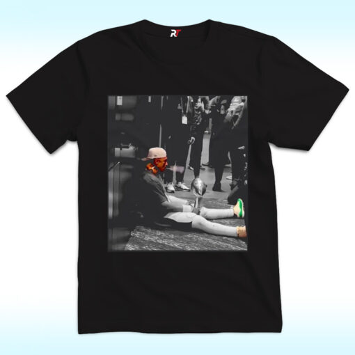 Jalen Hurts Celly Cigar Trophy Super Bowl LIX Shirt, Philadelphia Eagles